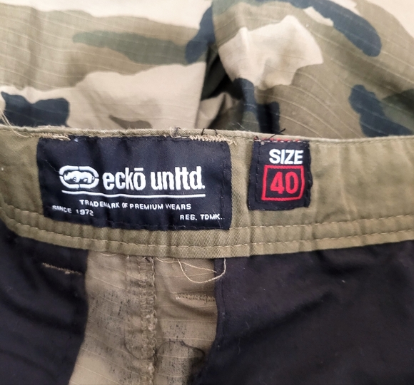 ECKO UNLTD Camoflague Cargo Shorts Men's Size 40 - Picture 9 of 11